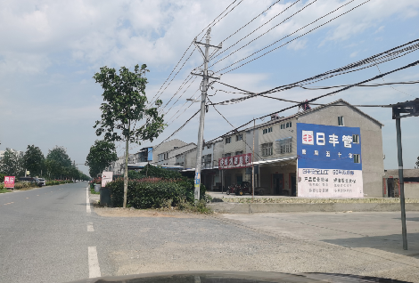 万源如何能保证墙体广告的醒目性？